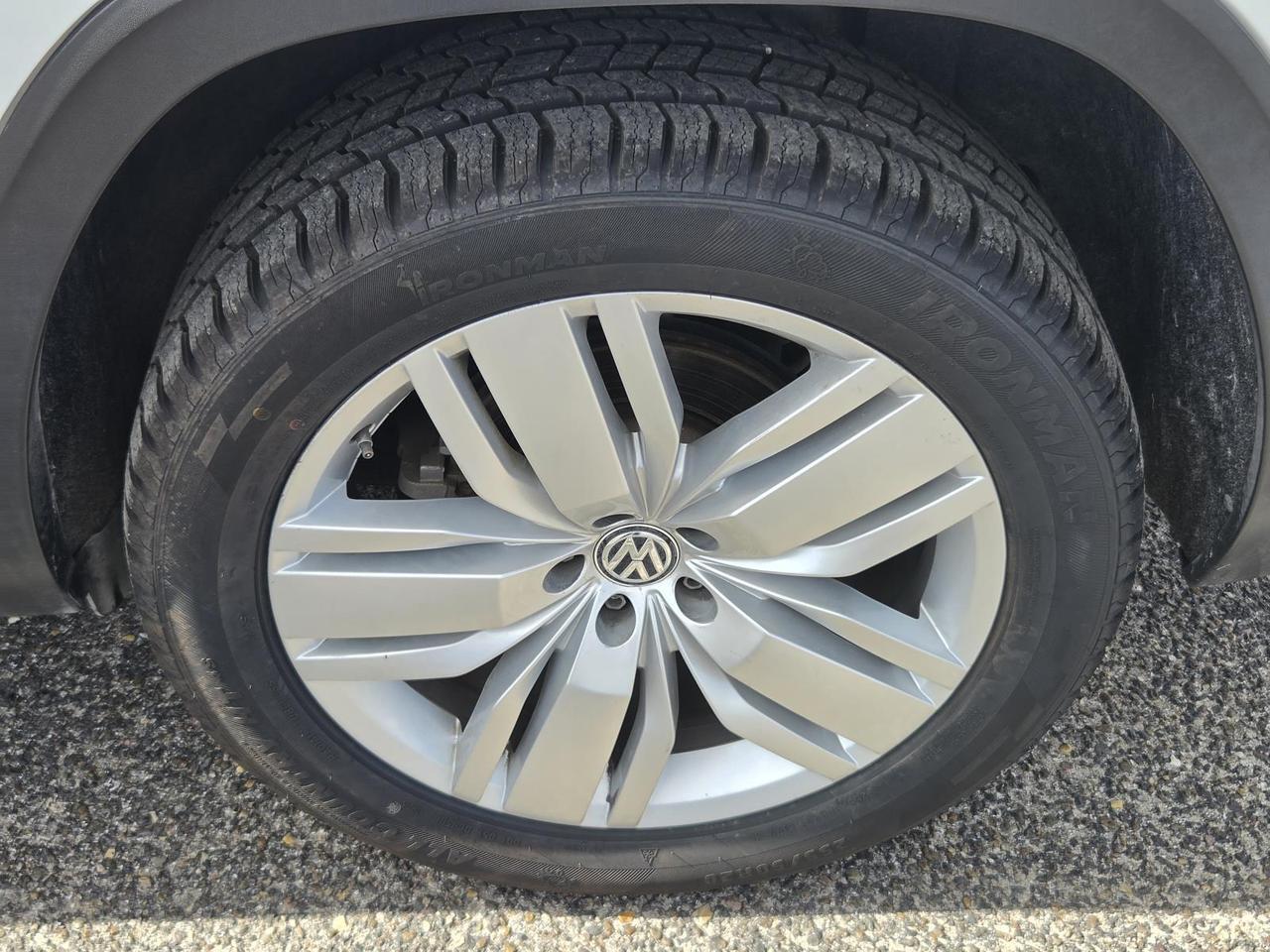 2019 Volkswagen Atlas 3.6L V6 SEL FWD Beeville TX