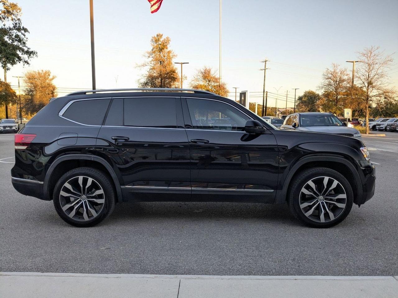 2019 Volkswagen Atlas 3.6L V6 SEL Premium