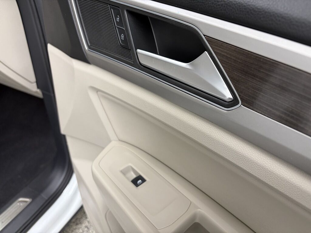 2019 Volkswagen Atlas 3.6L V6 SEL R-Line Loveland CO