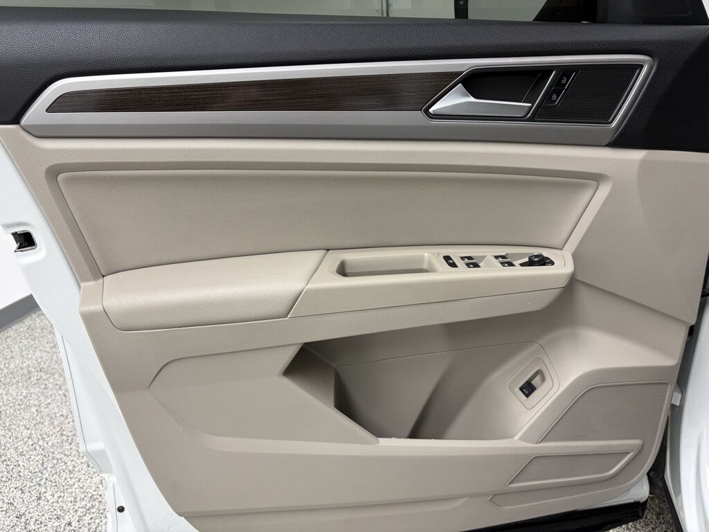 2019 Volkswagen Atlas 3.6L V6 SEL R-Line Loveland CO