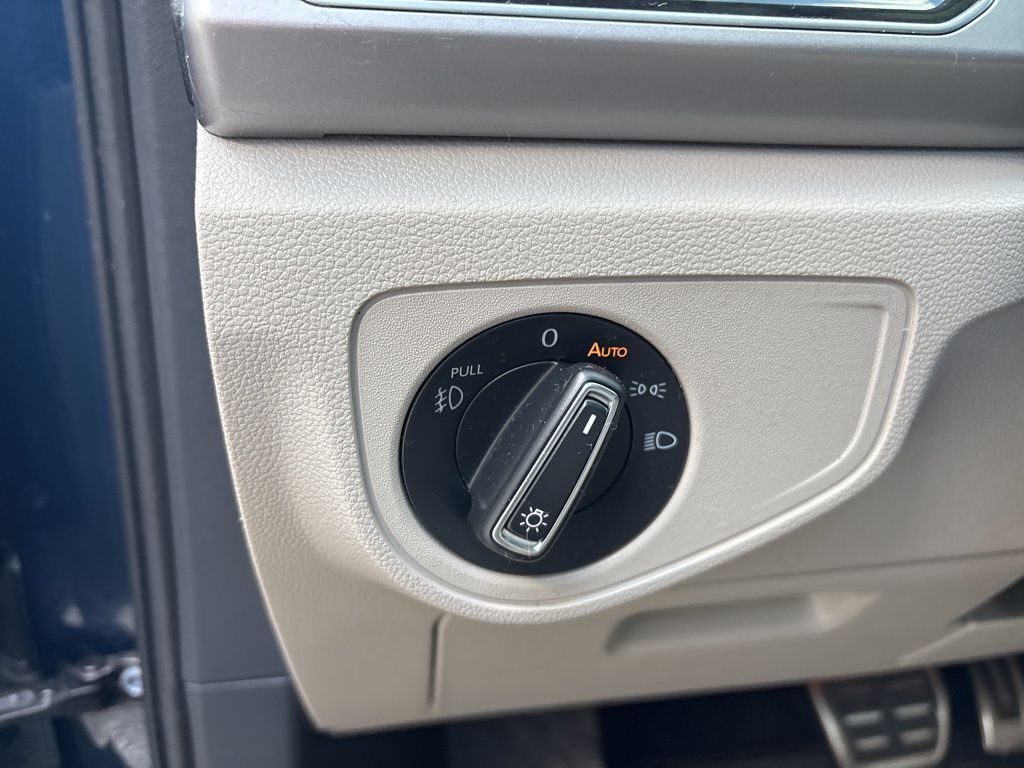 2019 Volkswagen Atlas 3.6L V6 SEL R-Line Fredericksburg VA