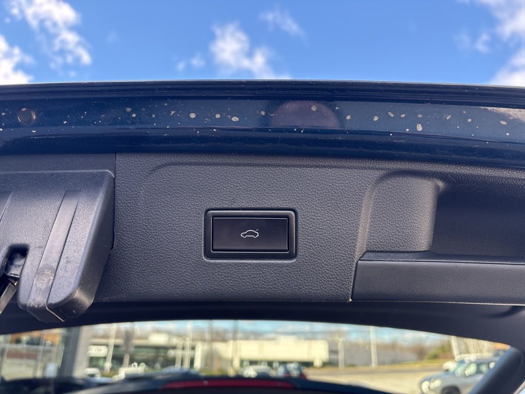 2019 Volkswagen Atlas 3.6L V6 SEL R-Line Fredericksburg VA