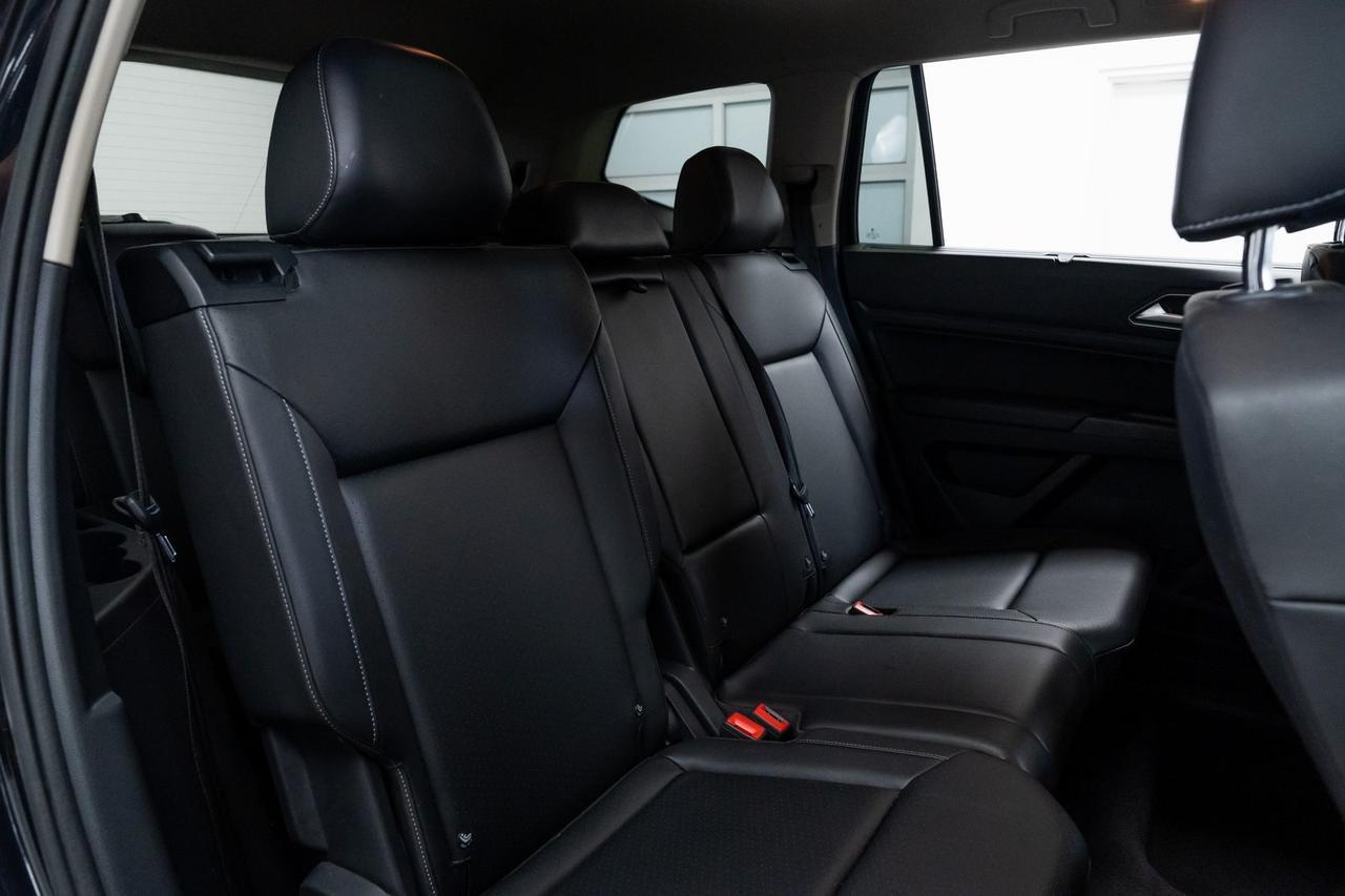 2019 Volkswagen Atlas SEL 4Motion 7 Passenger Heated Seats Panoramic Moonroo Portland OR