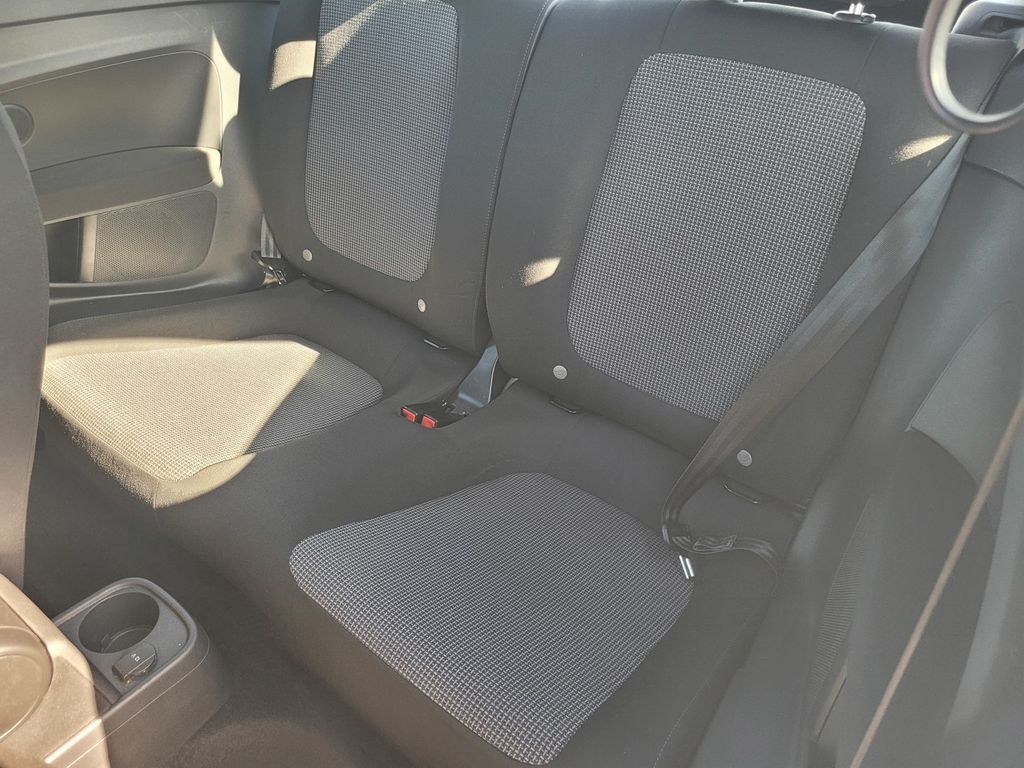 2019 Volkswagen Beetle 2.0T S Roseville CA