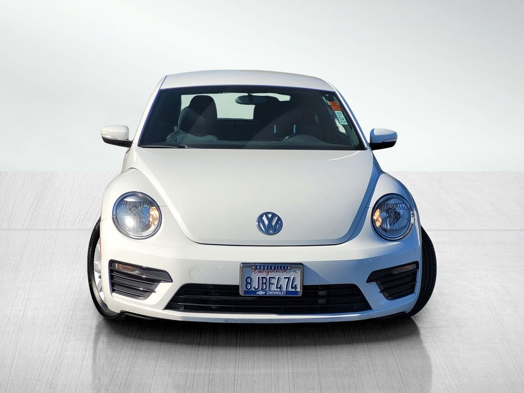 2019 Volkswagen Beetle 2.0T S