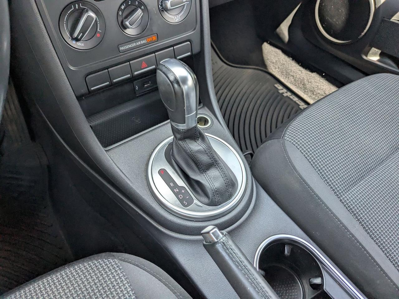 2019 Volkswagen Beetle 2.0T S San Antonio TX