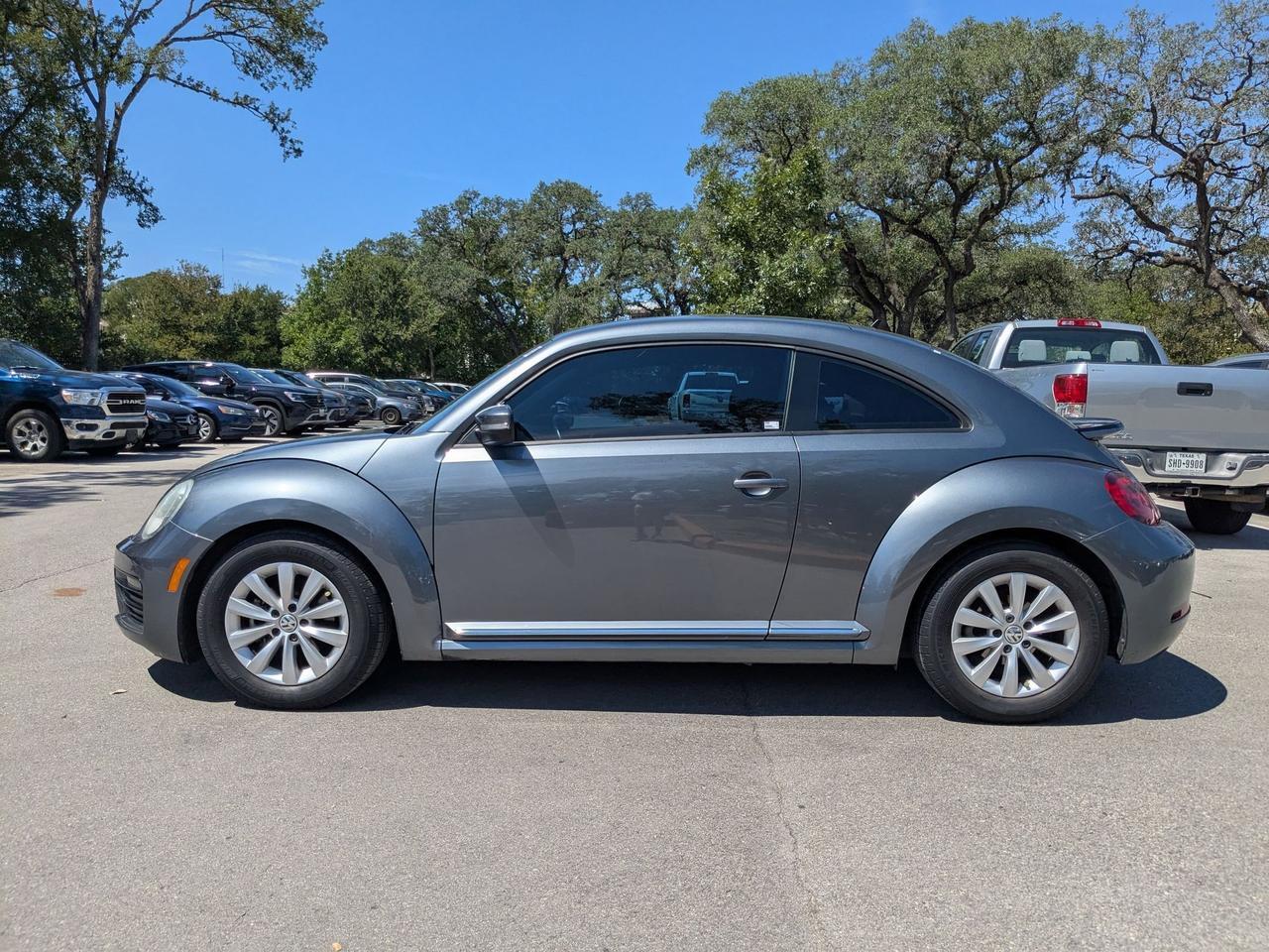 2019 Volkswagen Beetle 2.0T S San Antonio TX