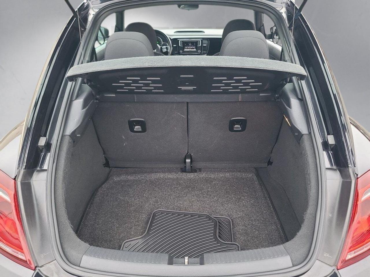 2019 Volkswagen Beetle 2.0T S Springfield VA