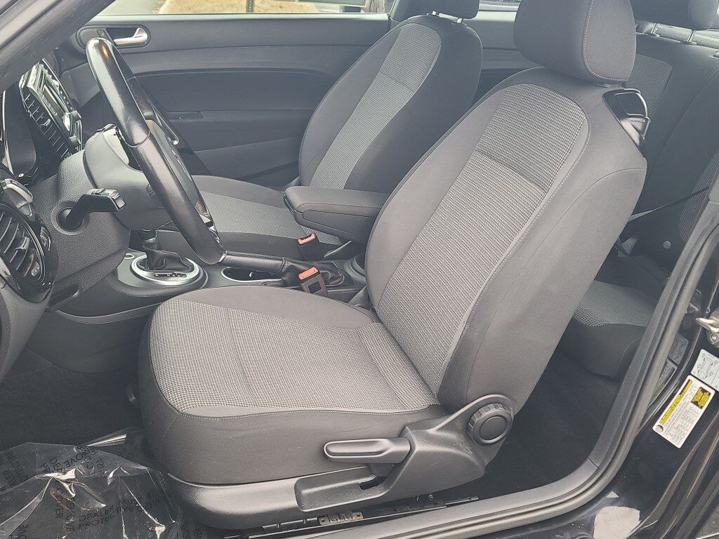 2019 Volkswagen Beetle 2.0T S Springfield VA