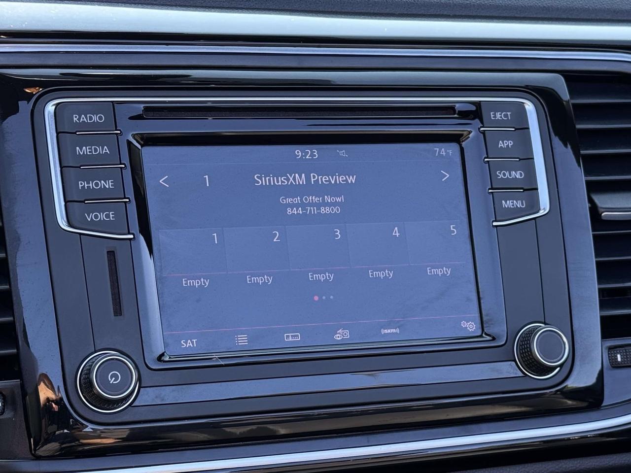 2019 Volkswagen Beetle Convertible 2.0T SE Fredericksburg VA