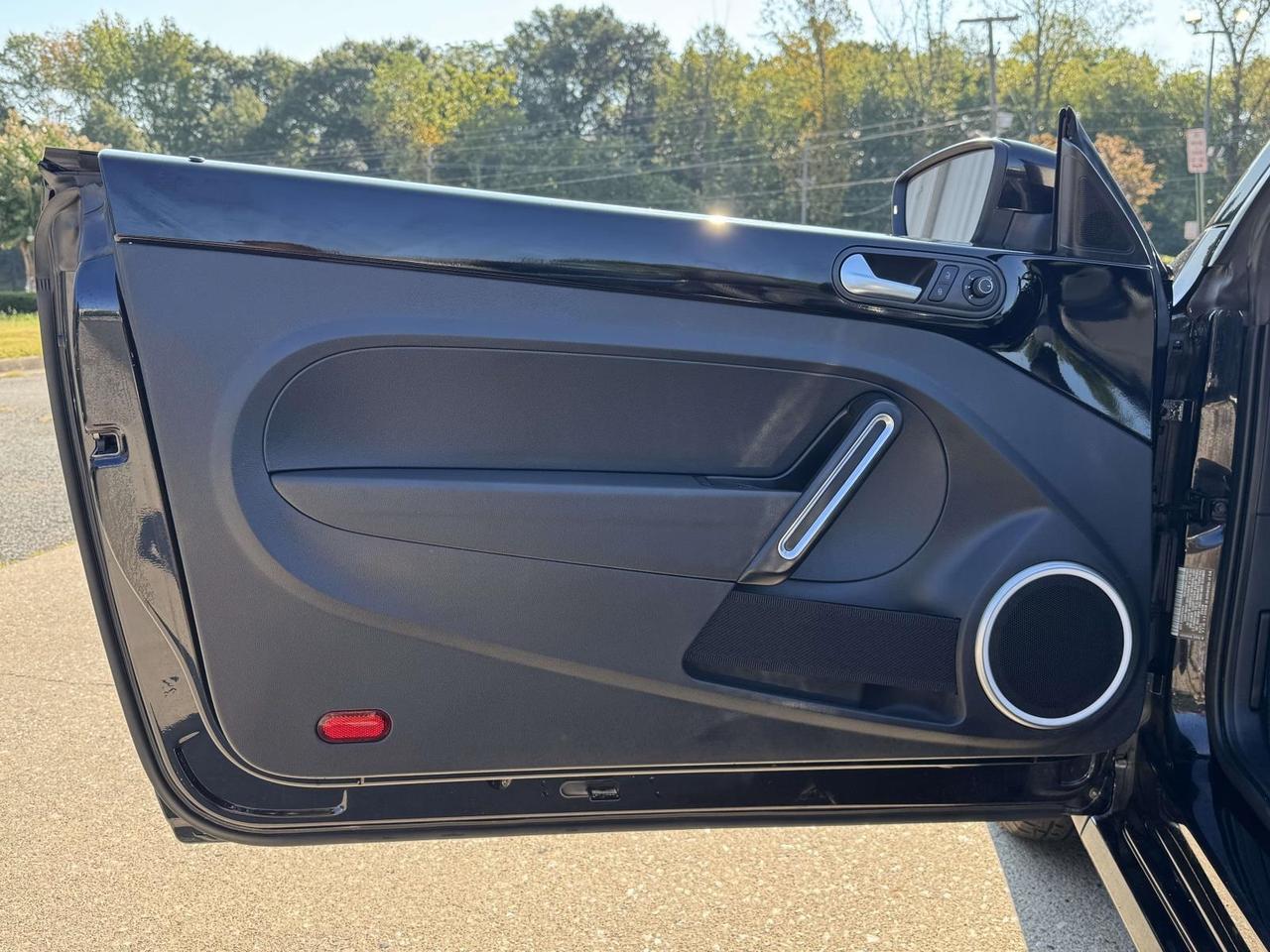 2019 Volkswagen Beetle Convertible 2.0T SE Fredericksburg VA