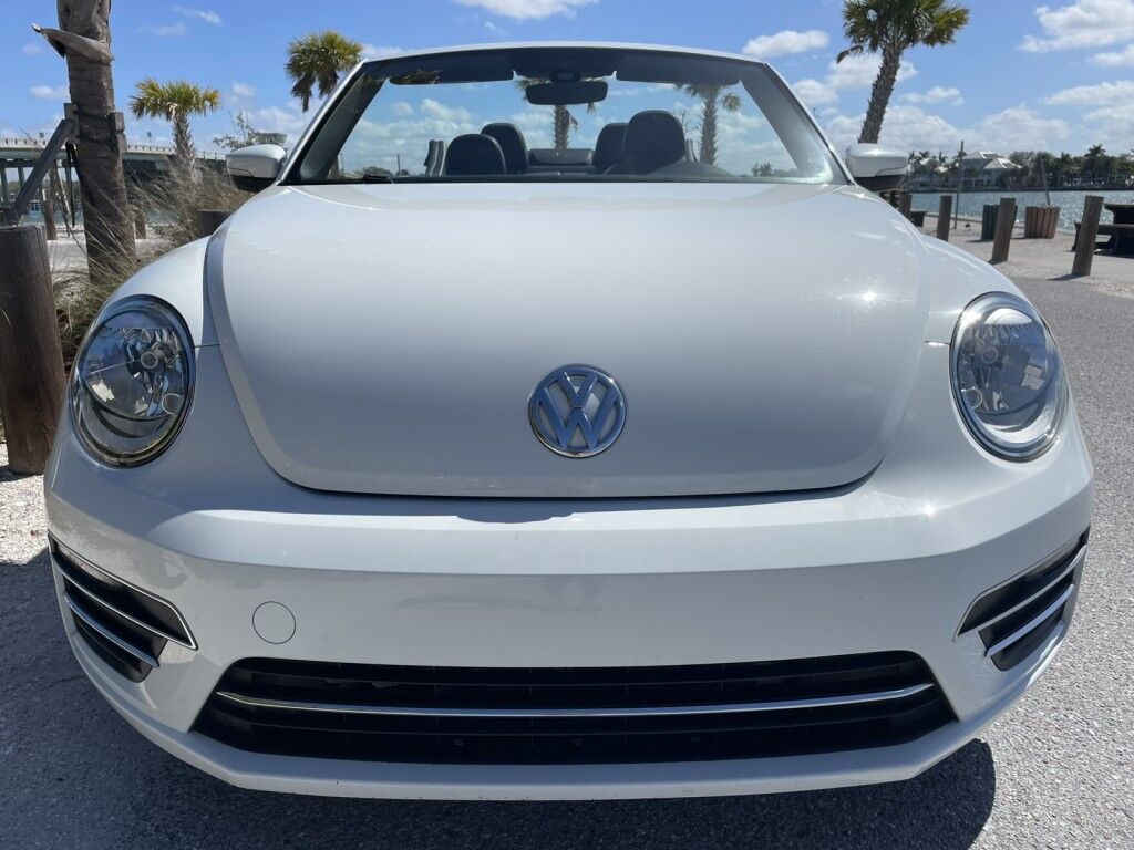 2019 Volkswagen Beetle Convertible S Sarasota FL