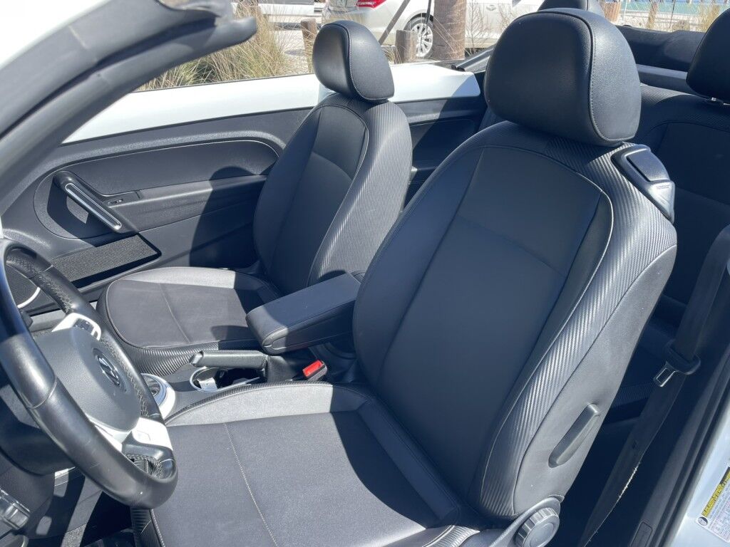 2019 Volkswagen Beetle Convertible S