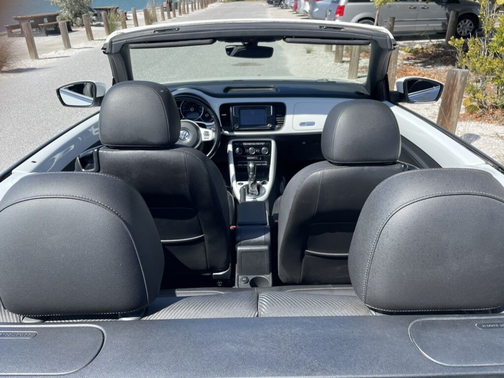 2019 Volkswagen Beetle Convertible S~CLEAN CAR-FAX~EXCELLENT CONDITION~BLUETOOTH~CONVERTIBLE SOFT TOP~CRUISE CONTROL~HEATED SIDE MIRRORS~PARKING SENSORS~STABILITY CONTROL Sarasota FL