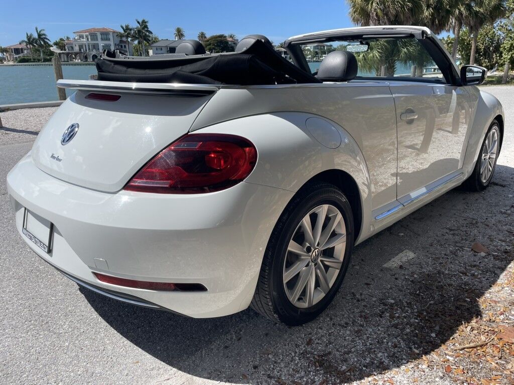 2019 Volkswagen Beetle Convertible S~CLEAN CAR-FAX~EXCELLENT CONDITION~BLUETOOTH~CONVERTIBLE SOFT TOP~CRUISE CONTROL~HEATED SIDE MIRRORS~PARKING SENSORS~STABILITY CONTROL Sarasota FL