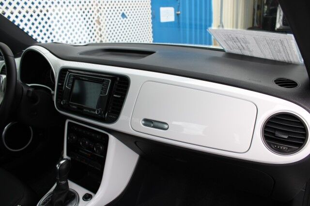 2019 Volkswagen Beetle SE Melbourne FL