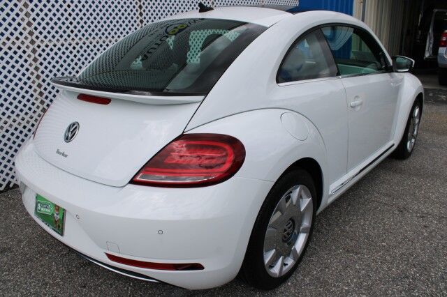 2019 Volkswagen Beetle SE Melbourne FL