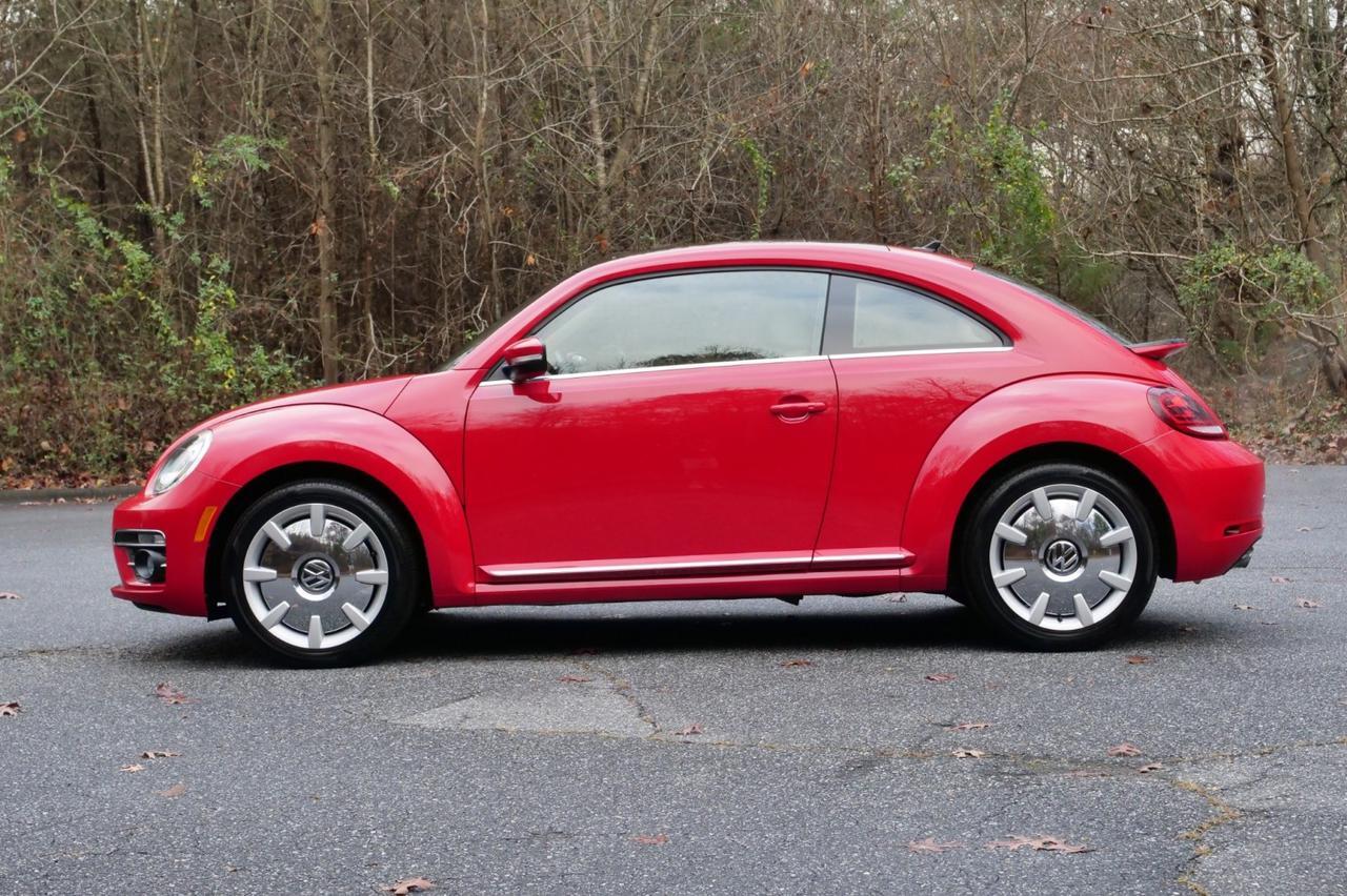 2019 Volkswagen Beetle SE / Premium Package / Heated Seats / Sunroof! Lincolnton NC