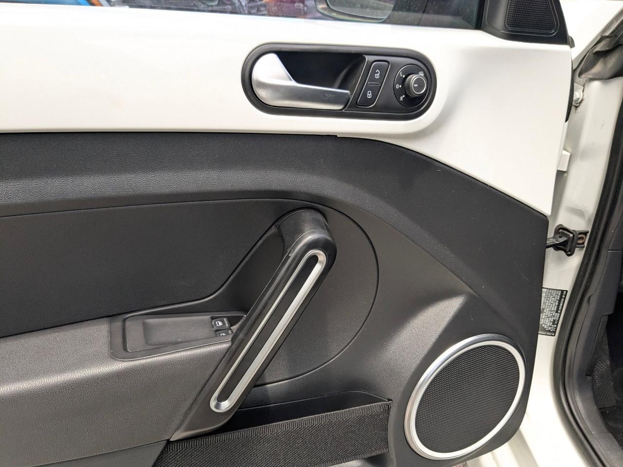 2019 Volkswagen Beetle SE San Antonio TX