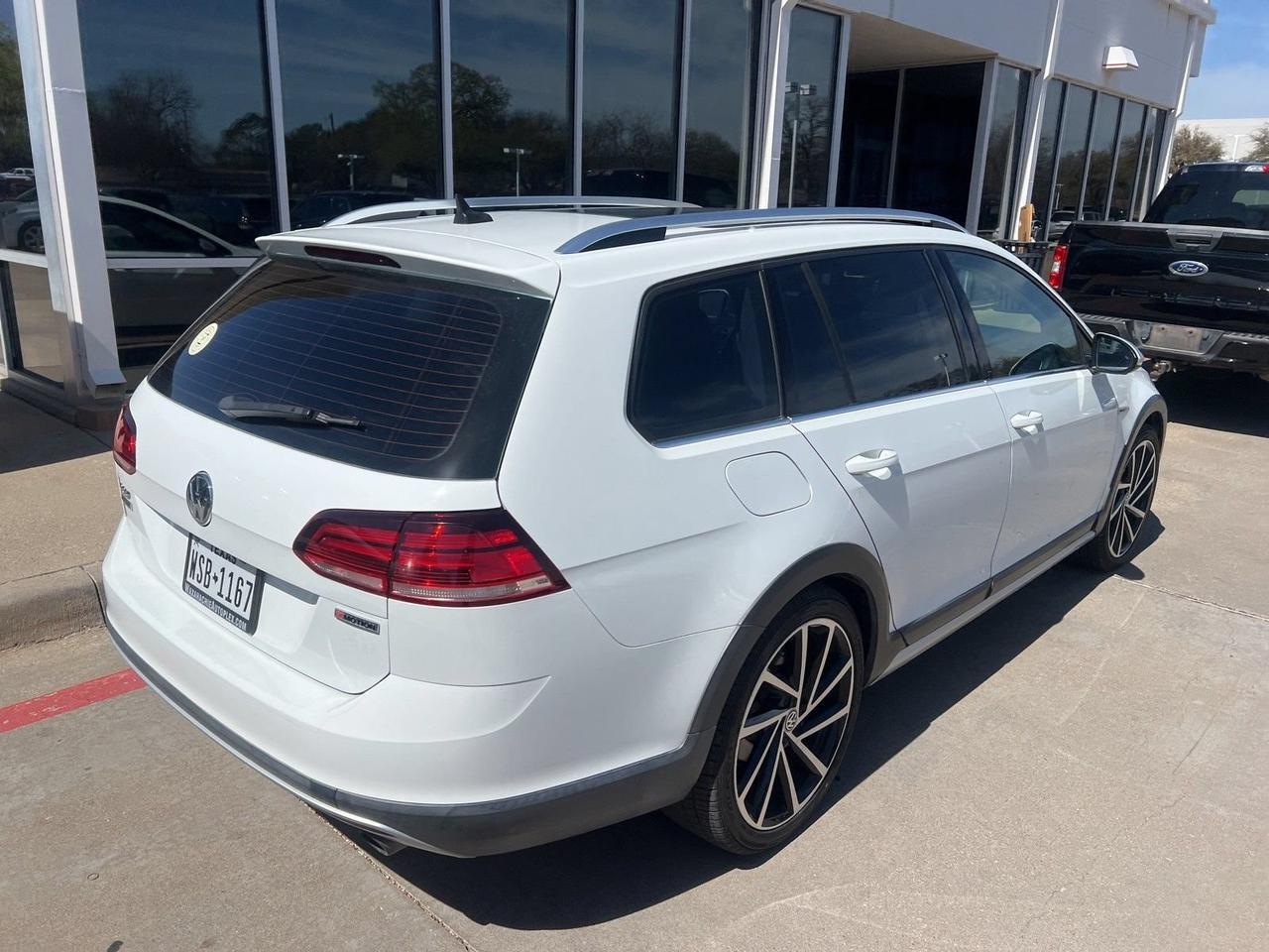 2019 Volkswagen Golf Alltrack SE Hurst TX
