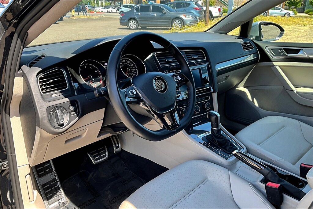 2019 Volkswagen Golf Alltrack TSI S OR