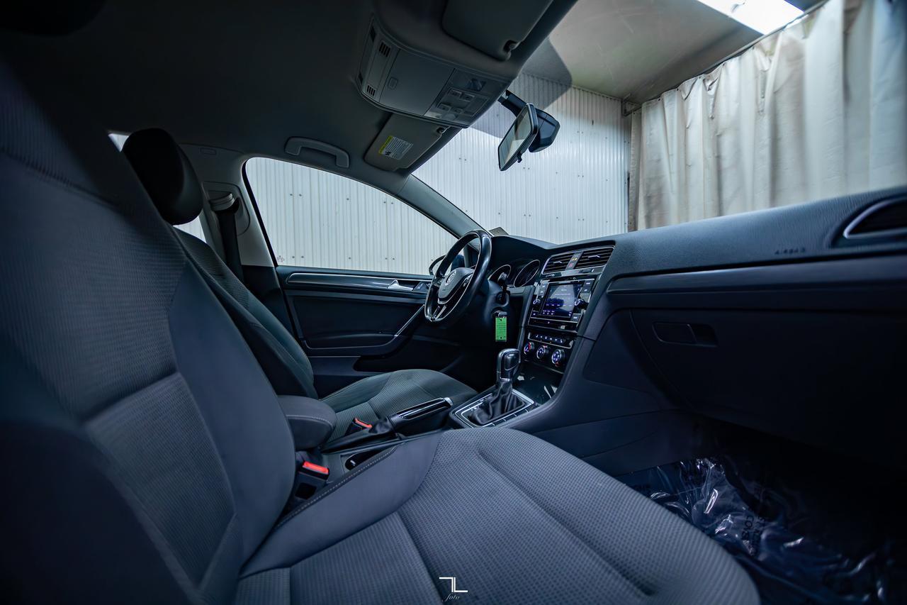 2019 Volkswagen Golf Comfortline BCam Red Deer AB