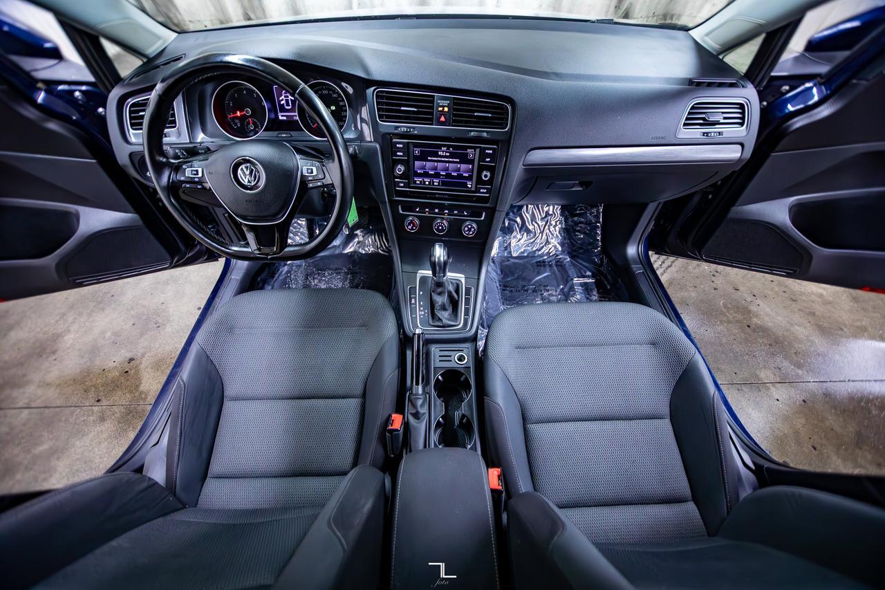 2019 Volkswagen Golf Comfortline BCam Red Deer AB