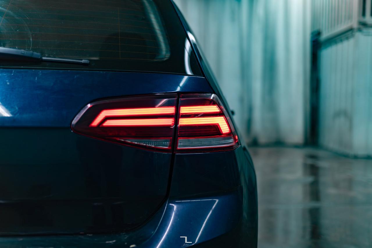 2019 Volkswagen Golf Comfortline BCam Red Deer AB