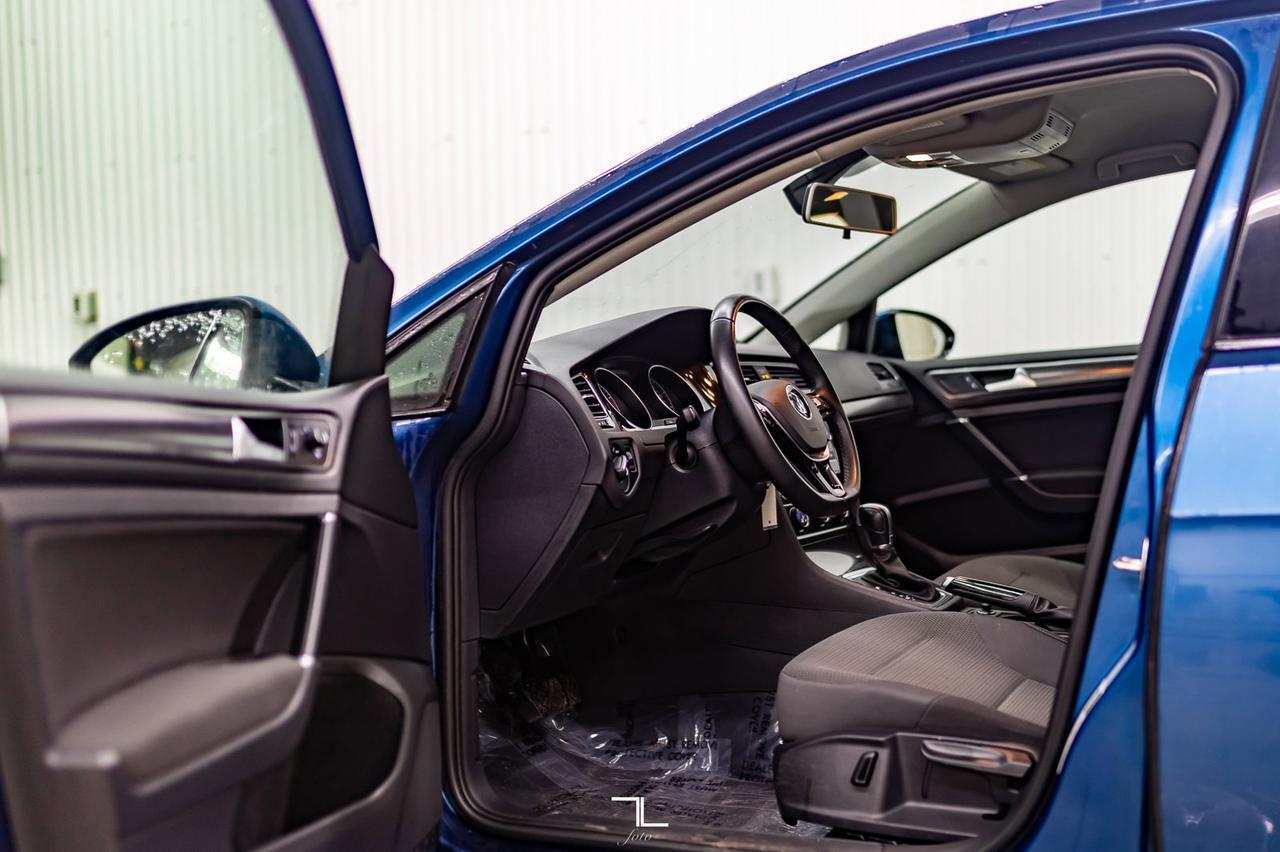 2019 Volkswagen Golf Comfortline Hatchback BCam HSeat Red Deer AB