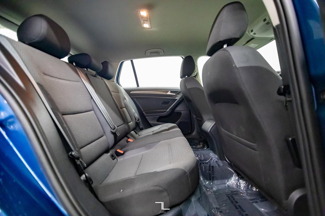 2019 Volkswagen Golf Comfortline Hatchback BCam HSeat Red Deer AB