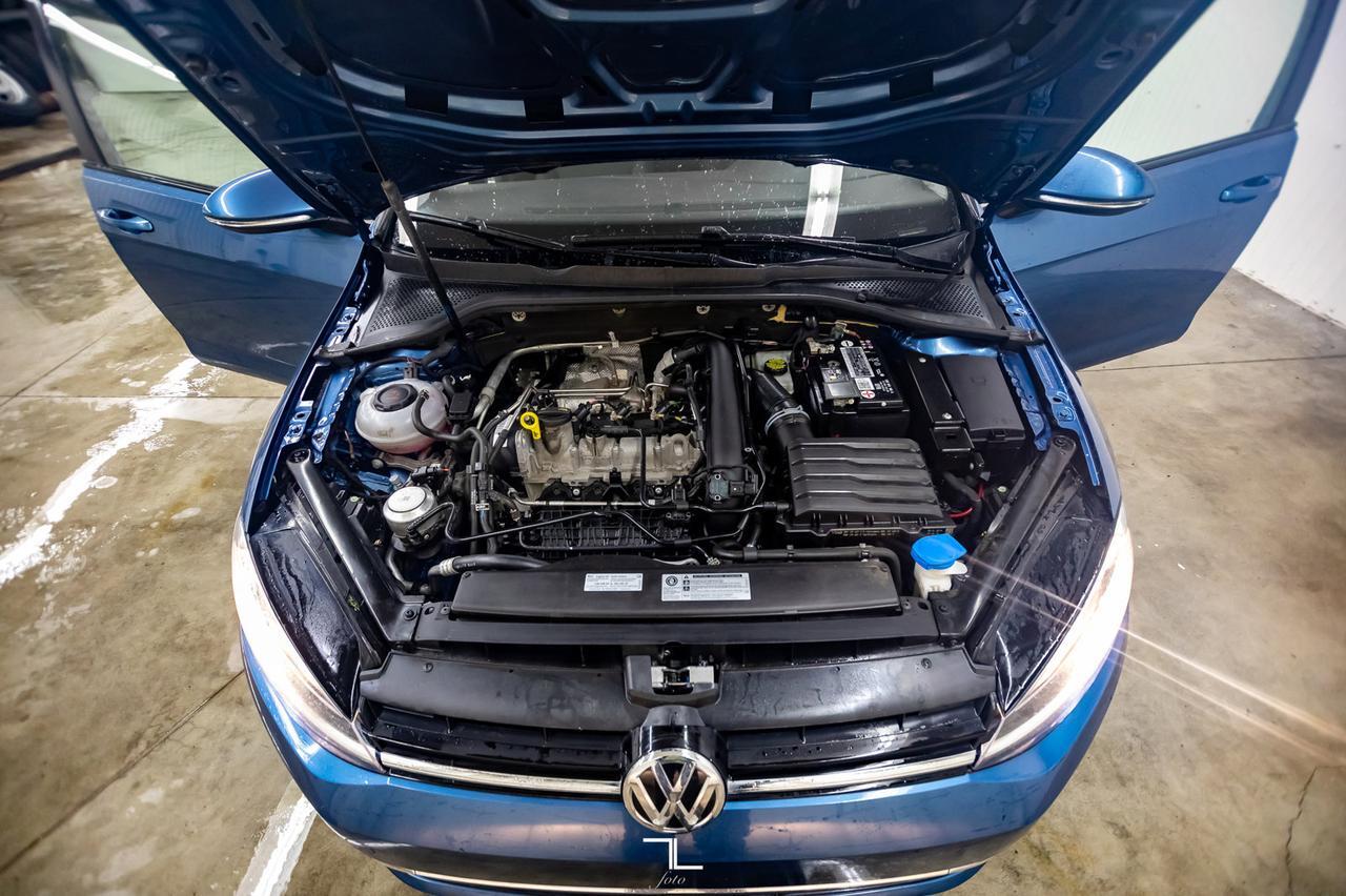 2019 Volkswagen Golf Comfortline Hatchback BCam HSeat Red Deer AB