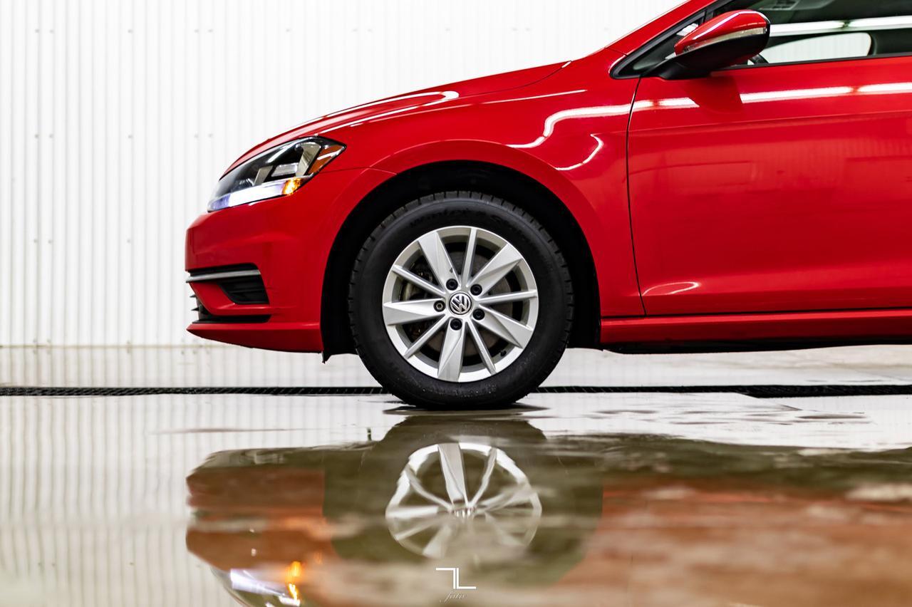 2019 Volkswagen Golf Comfortline Hatchback BCam Red Deer AB