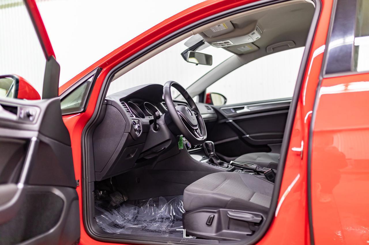 2019 Volkswagen Golf Comfortline Hatchback BCam Red Deer AB