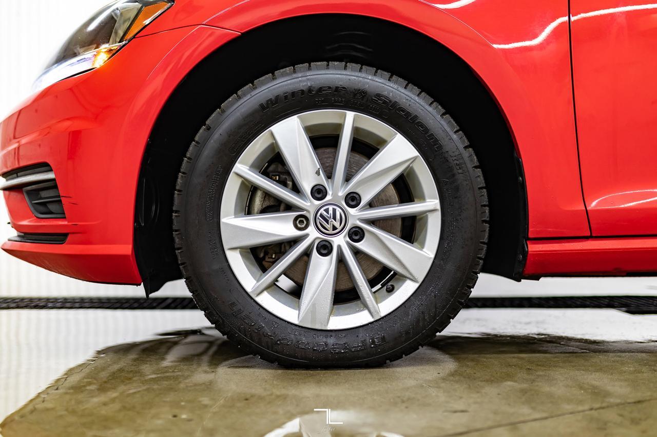 2019 Volkswagen Golf Comfortline Hatchback BCam Red Deer AB