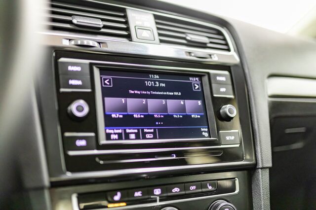 2019 Volkswagen Golf Comfortline Hatchback BCam Red Deer AB