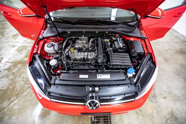 2019 Volkswagen Golf Comfortline Hatchback BCam Red Deer AB