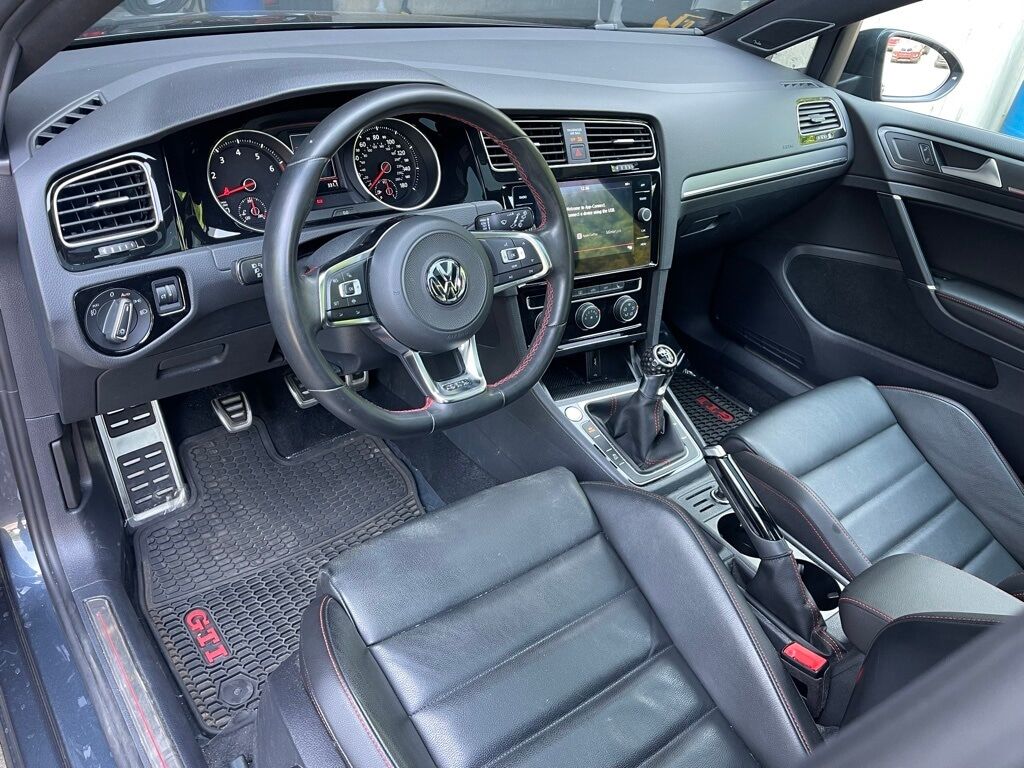 2019 Volkswagen Golf GTI 2.0T SE Orange MA