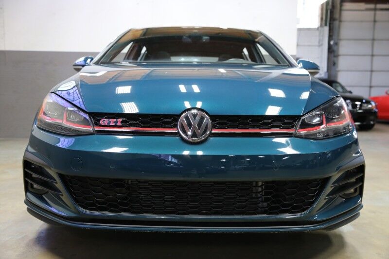 2019 Volkswagen Golf GTI Autobahn