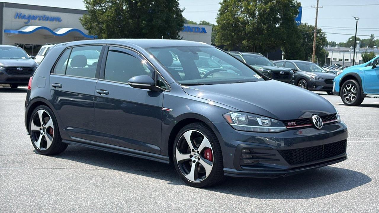 2019 Volkswagen Golf GTI S