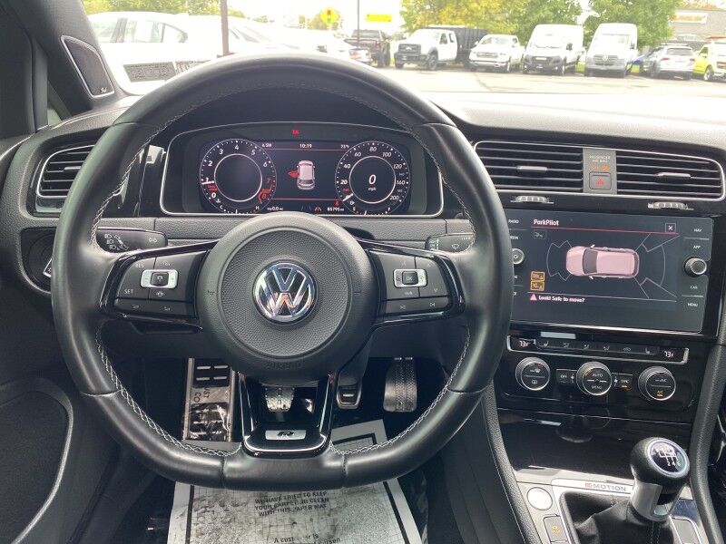2019 Volkswagen Golf R