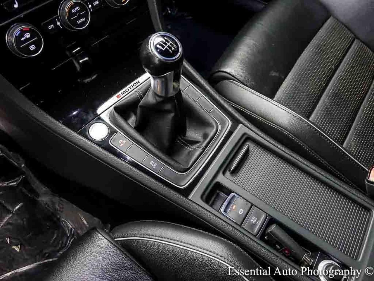 2019 Volkswagen Golf R Willowbrook IL