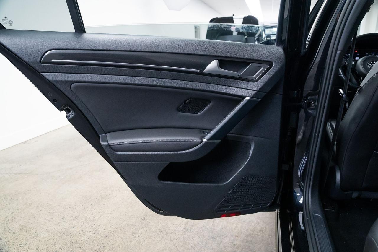 2019 Volkswagen Golf R DCC &amp; Navigation 4Motion 4Motion Heated Seats Portland OR