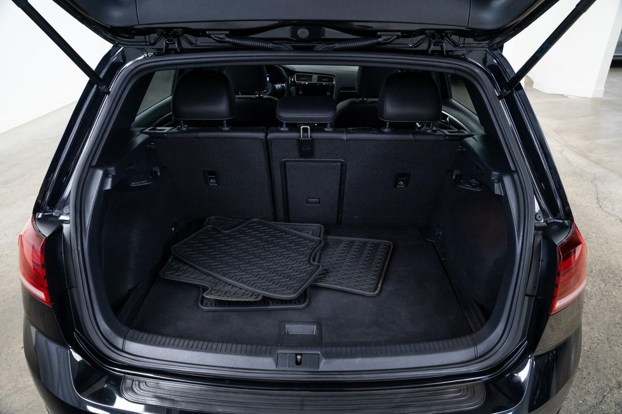 2019 Volkswagen Golf R DCC &amp; Navigation 4Motion 4Motion Heated Seats Portland OR