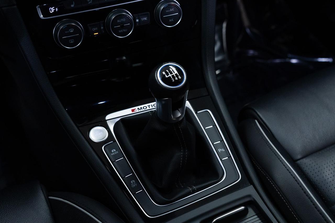 2019 Volkswagen Golf R DCC &amp; Navigation 4Motion 4Motion Heated Seats Portland OR