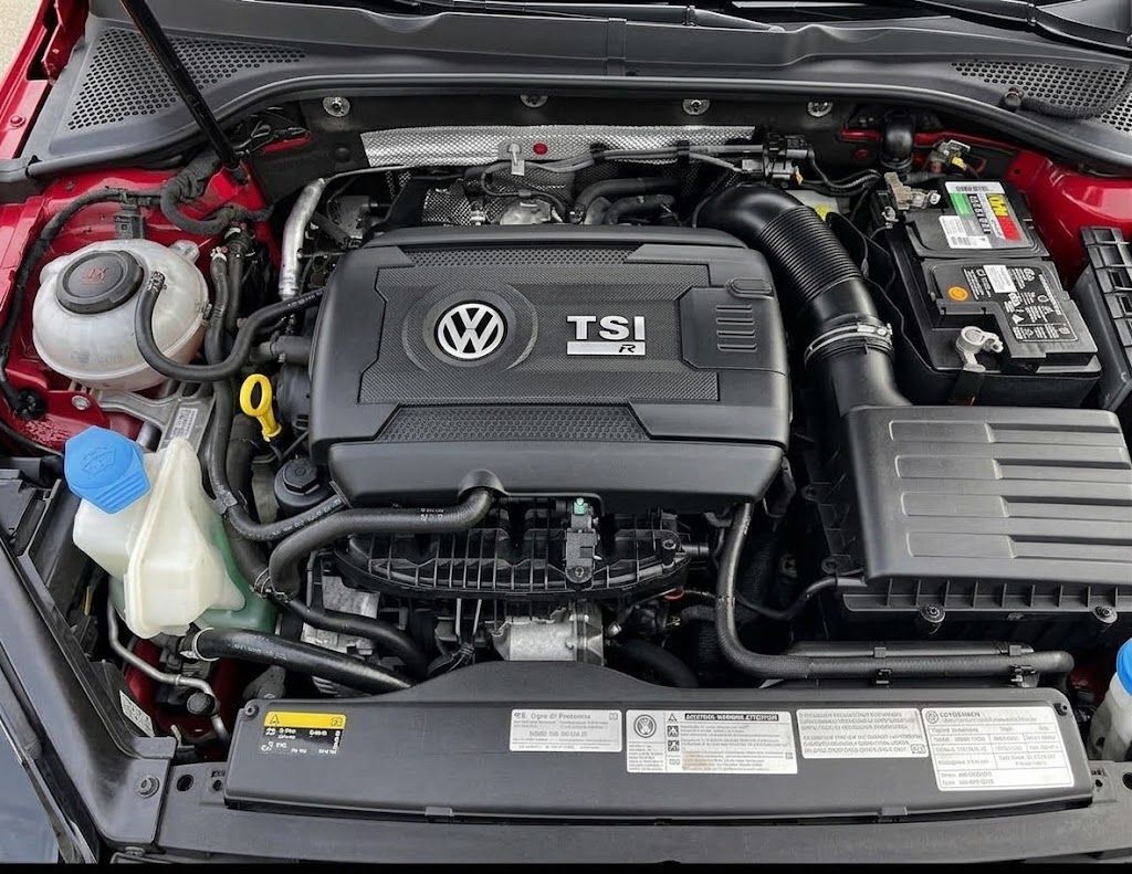 2019 Volkswagen Golf R DCC &amp; Navigation 4Motion Adaptive Cruise / Heated Seats Portland OR