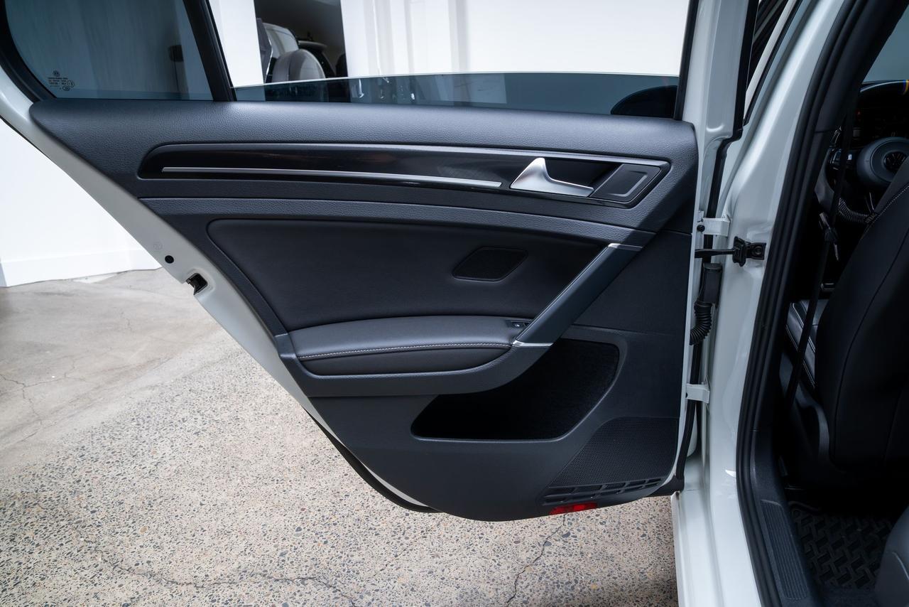 2019 Volkswagen Golf R DCC &amp; Navigation 4Motion Airbags on Bentley Wheels Portland OR