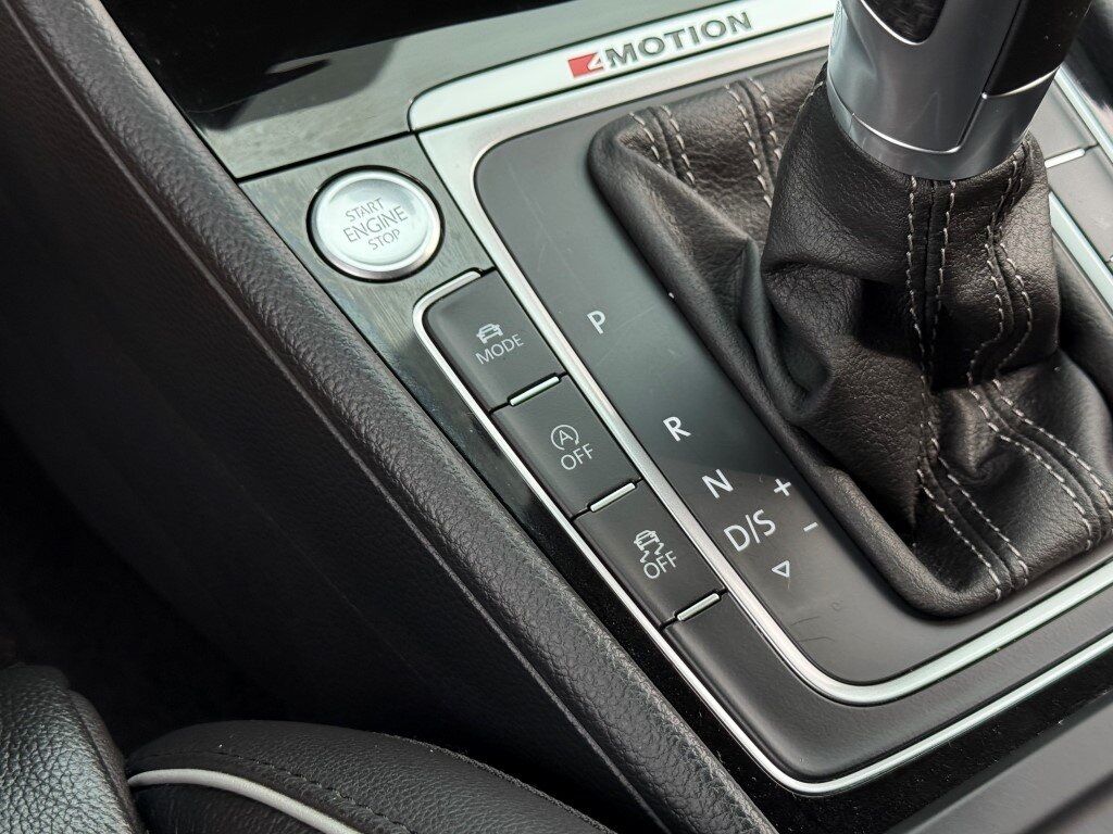 2019 Volkswagen Golf R DCC &amp; Navigation 4Motion Springfield VA
