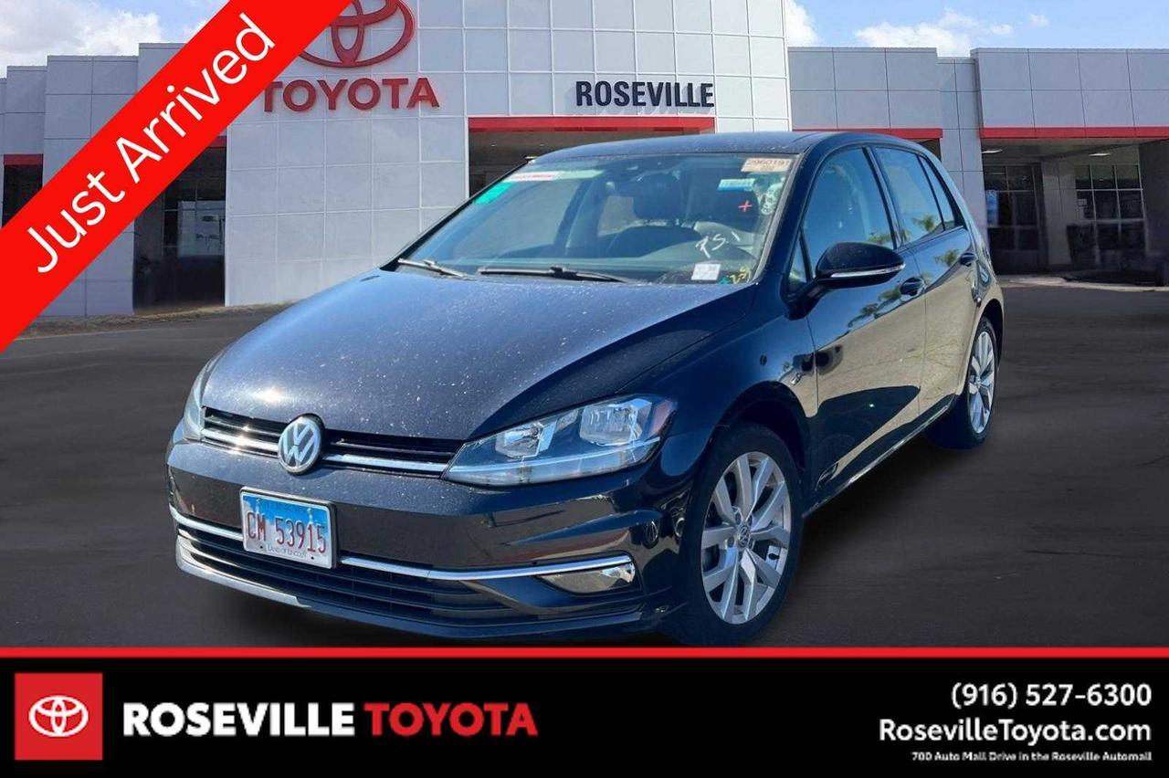 2019 Volkswagen Golf SE