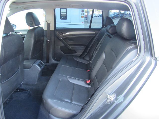 2019 Volkswagen Golf SportWagen 1.4T SE Plano TX