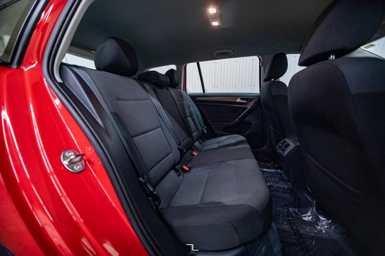 2019 Volkswagen Golf SportWagen 4Motion Comfortline BCam Red Deer AB